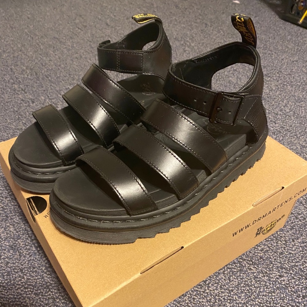 Doc Martens Blaire Sandals SZ 9 EU 41